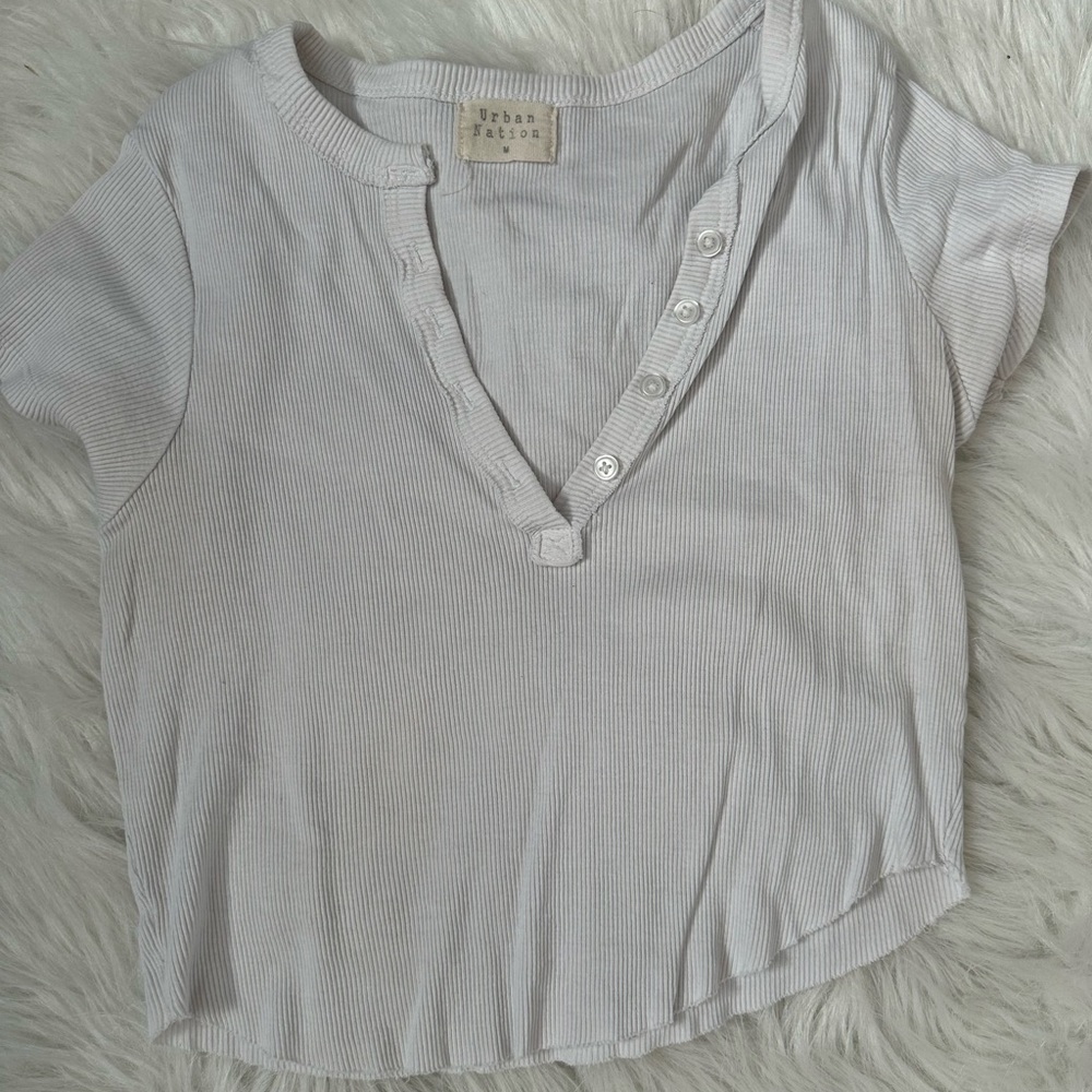 Women’s Urban Nation Ribbed Button White Crop Top Size Medium